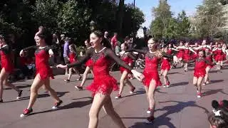 【L.A.  Disneyland】Dance the Magic Student Parade Performance