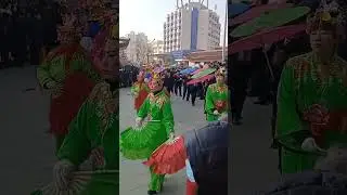 Visit a traditional festival that only happens once a year in China