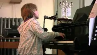 Musikschule Neustadt: Marty Sternfeld spielt und singt 