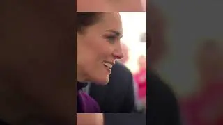 Princess Kate hold tarantula during Northern Ireland visit #shorts #kate #ukroyalfamily