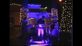 THE FINGERS play Easy Violet 3/3/12 Benjarong