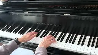 Ding, Dong Merrily on High (French Dance) | Showtime Piano Christmas Level 2A by Faber & Faber