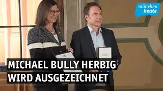 Landtagspräsidentin Ilse Aigner zeichnet Michael Bully Herbig mit Verdienstorden aus!