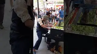 Boogie Woogie Stride Piano four hands jam in Barcelona