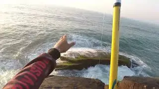 Pesca de costeira em ponta negra maric&aacute;