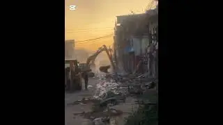 आज मङ्सिर २० गतेको दिन हेटौडामा डोजर चलेको छ।
