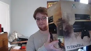 Xbox One Titanfall Bundle Unboxing