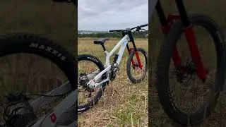 Neue Felge Dt Swiss Fr 541 🛩️ #fypシ゚viral #mtb #ytindustries #downhill #freeride #mountainbike #fyp