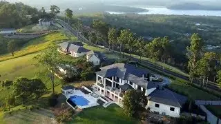&lsquo;MOUNTAIN LAKE MANOR&rsquo; 701 CLEAR MOUNTAIN RD CLEAR MOUNTAIN QLD 4500