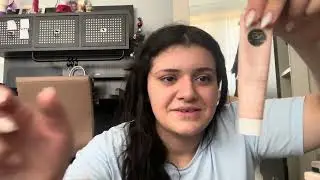 Herkese merhaba bu Benım ilk YouTube videom /makyaj çantamda ne var? Yarın mezuniyet var ne yapacam