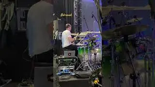Soundcheck przed koncertem z @beatakozidrakofficial #livedrumming #groove #drummer #perkusista