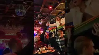 Рок заплыв на концерте БЕZ Б в Питере!