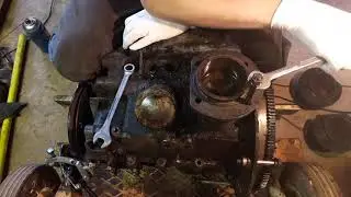 VW Beetle - Cylinder Head Stud Removal
