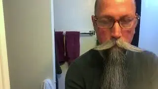 How To Mustache: Al Underwood