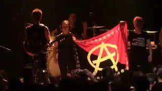 Les Sales Majestés - Petit papa Noël (Paris 30.06.2018 Festival du la CNT) [HD]
