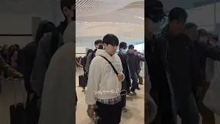 Ryeowook Shindong and other at ICN for SS10 KL #suju #superjunior #shindong #ryeowook