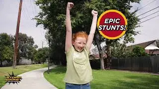 Stomp Rocket Dueling Stomp Racers！