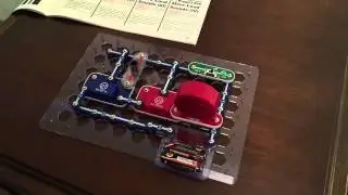 Toy Tech: Snap Circuits Junior Electronics Project Kit