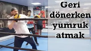 Geri dönerken yumruk atmak