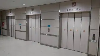 イオンモール札幌平岡のエレベーター　その3