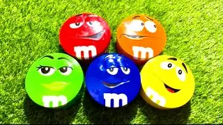 Unboxing Therapy: Giant M&M&rsquo;s Rainbow ASMR for Pure Bliss!