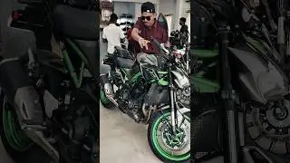 Kawasaki Z900 Exhaust Sound 🔥 | KTM Duke 250 Gen3 | Triumph Superbikes Showroom India 2025