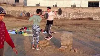 Delhi police ki tyari# ke liye jo Workout high or long jump ko improve karengi Exercise karti# girl#