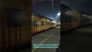 20502 AGARTALA TEJAS RAJDHANI EXPRESS SHANDAR HONKING SPEED #shorts #shortsfeed #trending #travel