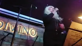 C&aelig;cilie Nordby - Cafe Divino, Esperg&aelig;rde - 11. december 2019