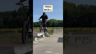 smith grind to feeble grind to hard 180 out #bmx #bmxstreet #bmxpark #bmxisfun #bmxlife
