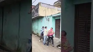 सरकारी आदमी पर बजाय 😂🤣#comedyreels #top @Sufyan actor