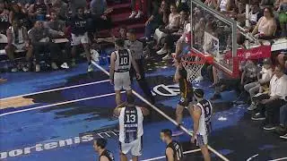 Agresion Rodriguez y Andriassi 21jun2023 CIBACOPA Finals Game 4