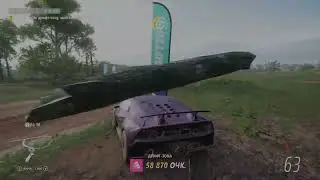 я прохожу HORIZON ARCADE еще я играю HIDE SEEK я попедел 3 раз