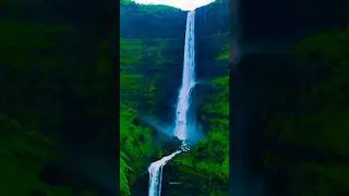 📍Kalu Waterfall, a prominent natural landmark located in the Malshej Ghat.