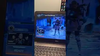 Apex Legends on the 8 year old laptop #tech #pc #gaming #apex #techtok #yaptech