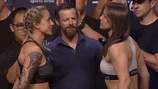 Jessica-Rose Clark vs. Julija Stoliarenko - Weigh-in Face-Off - (UFC 276: Adesanya vs. Cannonier)