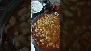 Bug&uuml;nk&uuml; iftar men&uuml;m&uuml;z afiyetle #dolma #hingel #cacık #iftar #men&uuml; #yemek #sunum
