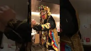 2024-05-25 川劇變臉 (百看不厭)｜海底撈火鍋 [慶城店]｜十張面具 完整收錄 - Face Changing in Haidilao Hot Pot x 台北/松山/慶城街