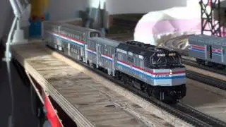 KATO F40PH Amtrak H0 ( decoder Zimo ).m2ts