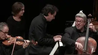 Mozart: Quartet in E flat major for Piano, Violin, Viola, and Cello K. 493 I. Allegro
