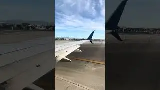 Delta Airlines 737-800 Late Morning takeoff from Los Angeles International Airport 