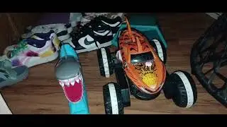 Dino do crew vs Sharky crew (official war)