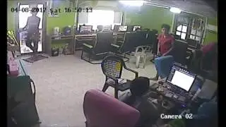 SNAKE ATTACKS MAN LEAVING CAFE!!!