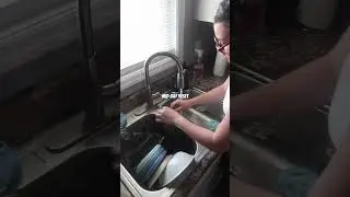 mid-day reset #cleaning #resetroutine #resetwithme #resetday #housereset #weeklyreset #kitchenreset
