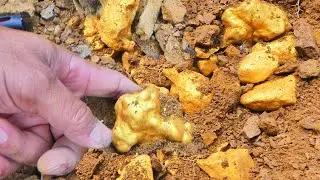 Real Gold Found in the Ground &ndash; Unbelievable Discovery!