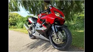 (NOW SOLD)  £3,150 - 2005 Honda CBR600F4i - 1 owner, just 7,011 miles from new JUST SUPERB!