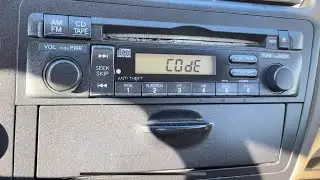 Сброс кода разблокировки магнитолы Honda Acura после замены батареи.