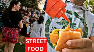 Famous Batata Wada Pav in Calangute // Titos Lane \\ Goa Beach - Goa Vlog ( Street Food )