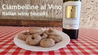 Ciambelline al Vino - Italian Red Wine Cookies. Tasty biscuits,  among the best you can make.