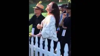 Fan Lip-Synchs Neko Case @ Hardly Strictly SF 2015